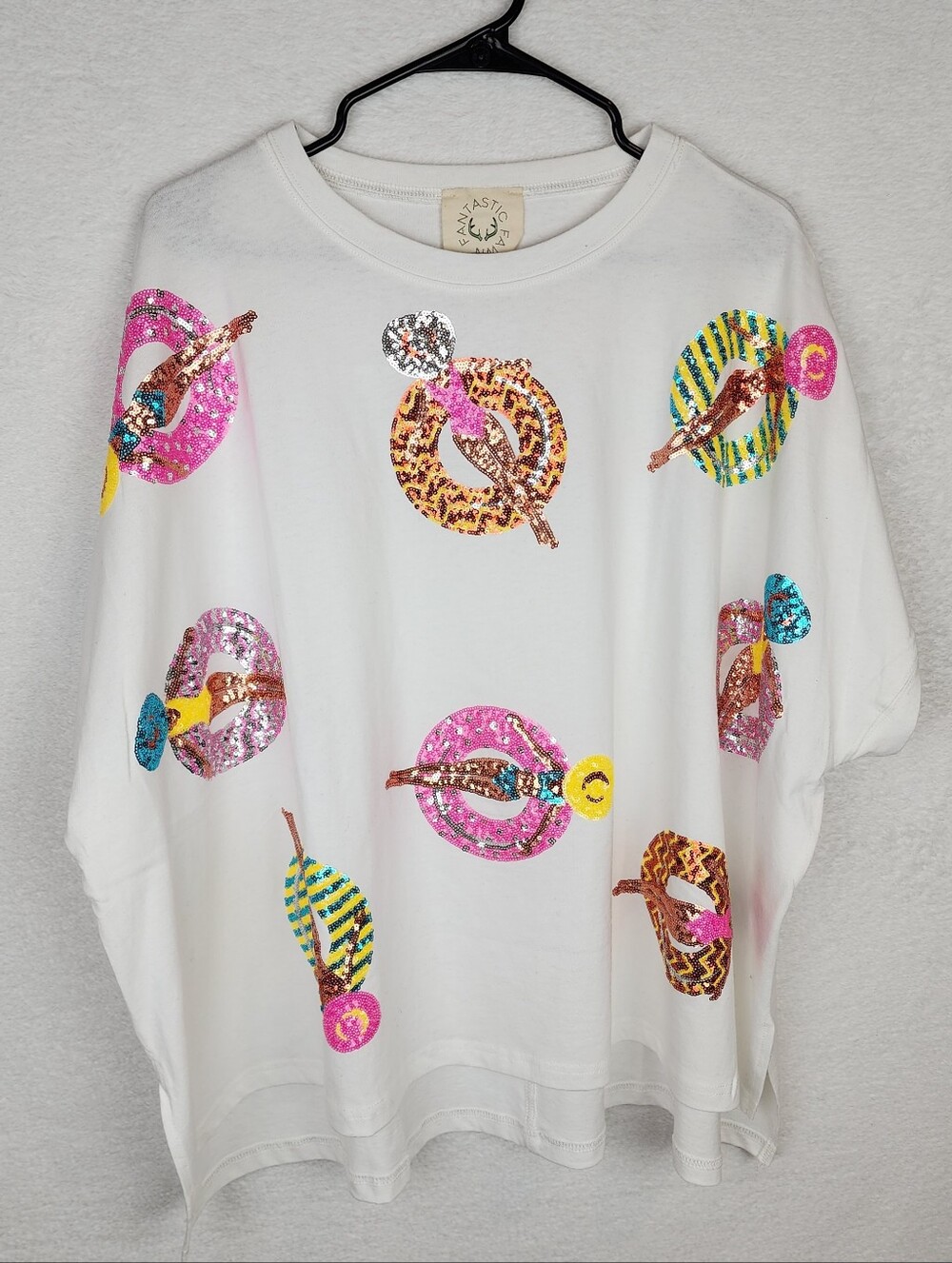 FANTASTIC FAWN 100% Cotton Sequin Pool Girl Oversized Tee S